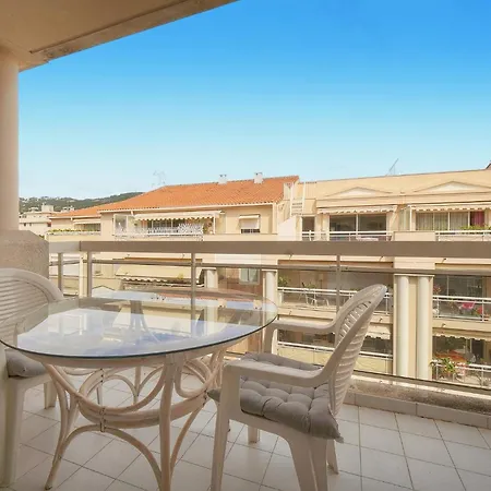 Frgk Gallieni Terrace Quiet Executive Walk To Palais Apartment *