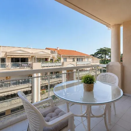 Frgk Gallieni Terrace Quiet Executive Walk To Palais *