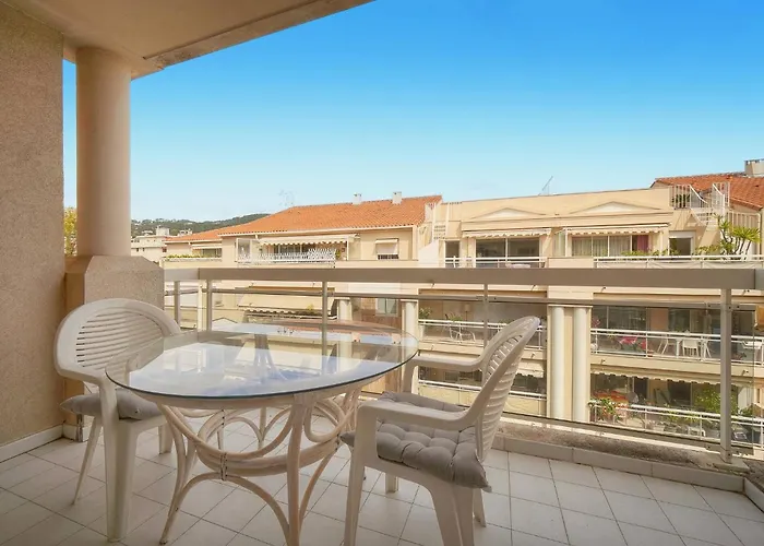 Frgk Gallieni Terrace Quiet Executive Walk To Palais Apartment *