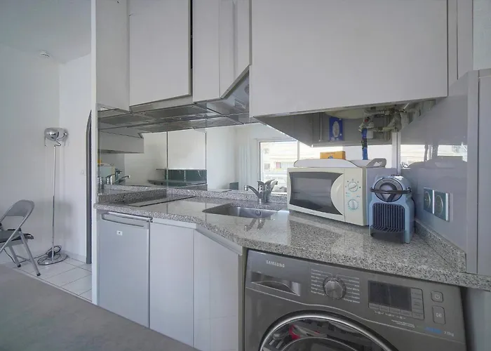 Apartment Frgk Gallieni Terrace Quiet Executive Walk To Palais *